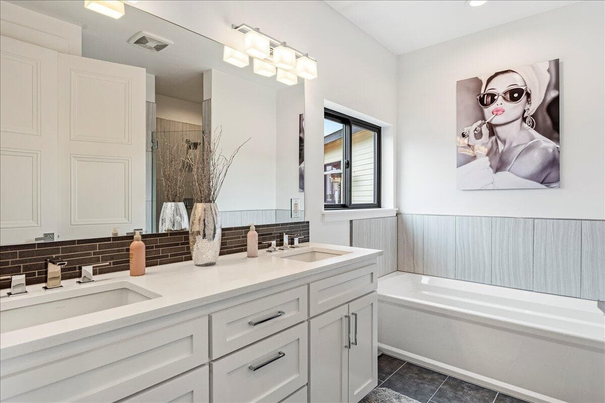 Photo of 8974 SW Copley Road 29 of 65