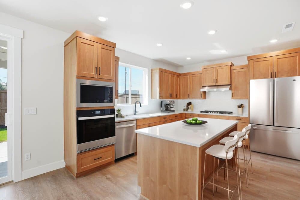 Home will be similar to rendering shown. Colors and specs may vary.