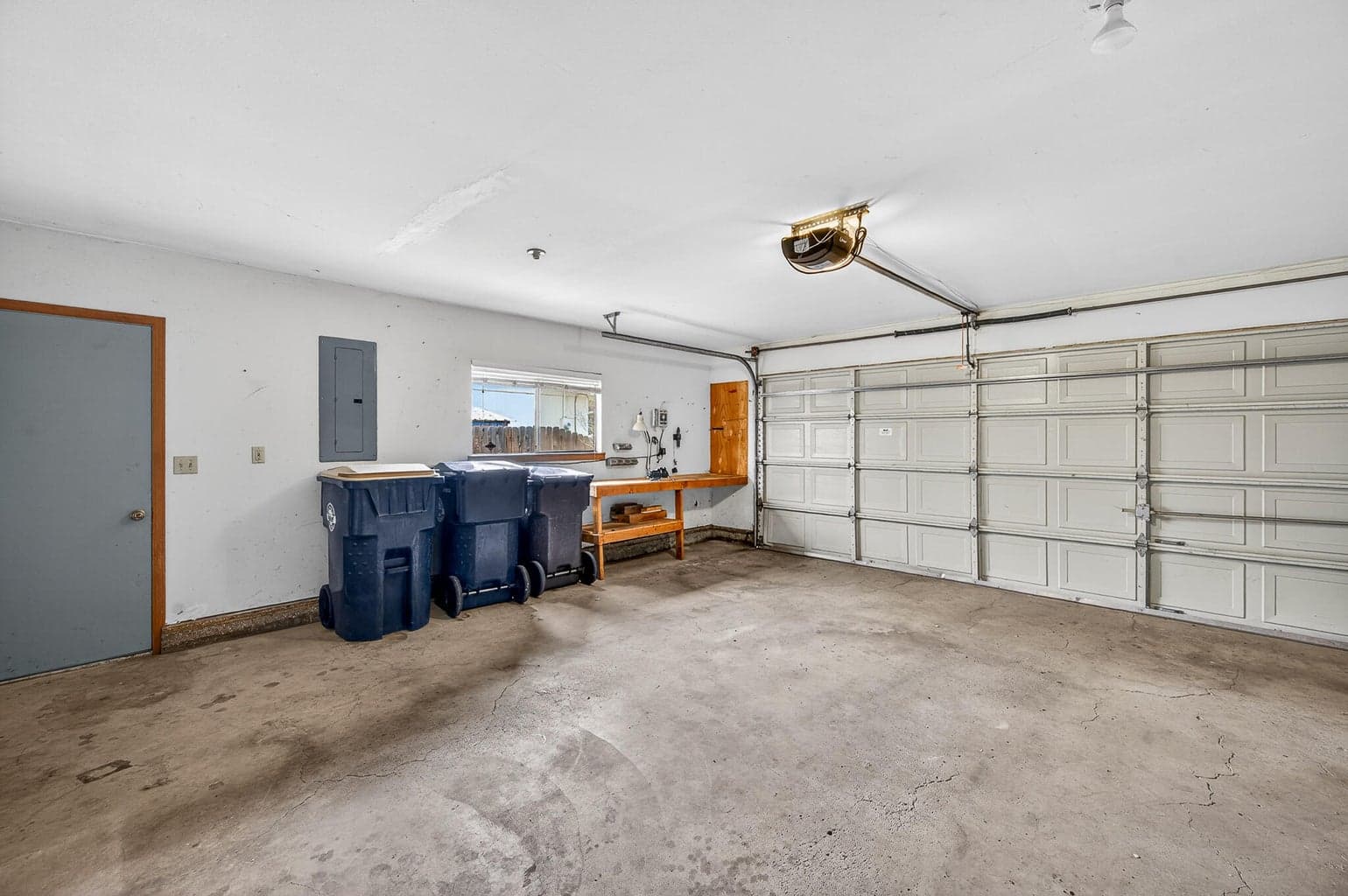 Photo of 2747 SW 23rd Street 34 of 38
