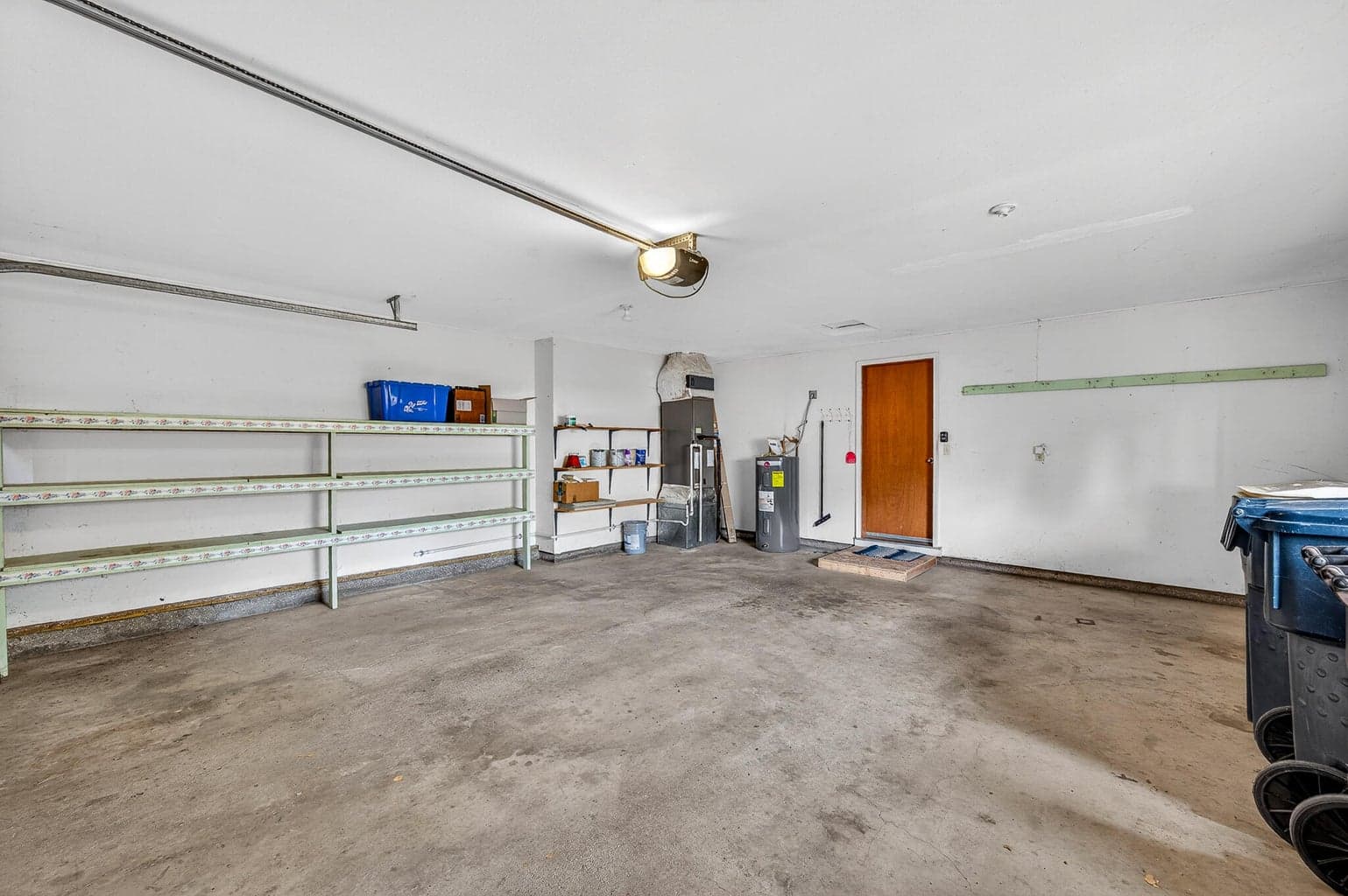 Photo of 2747 SW 23rd Street 35 of 38
