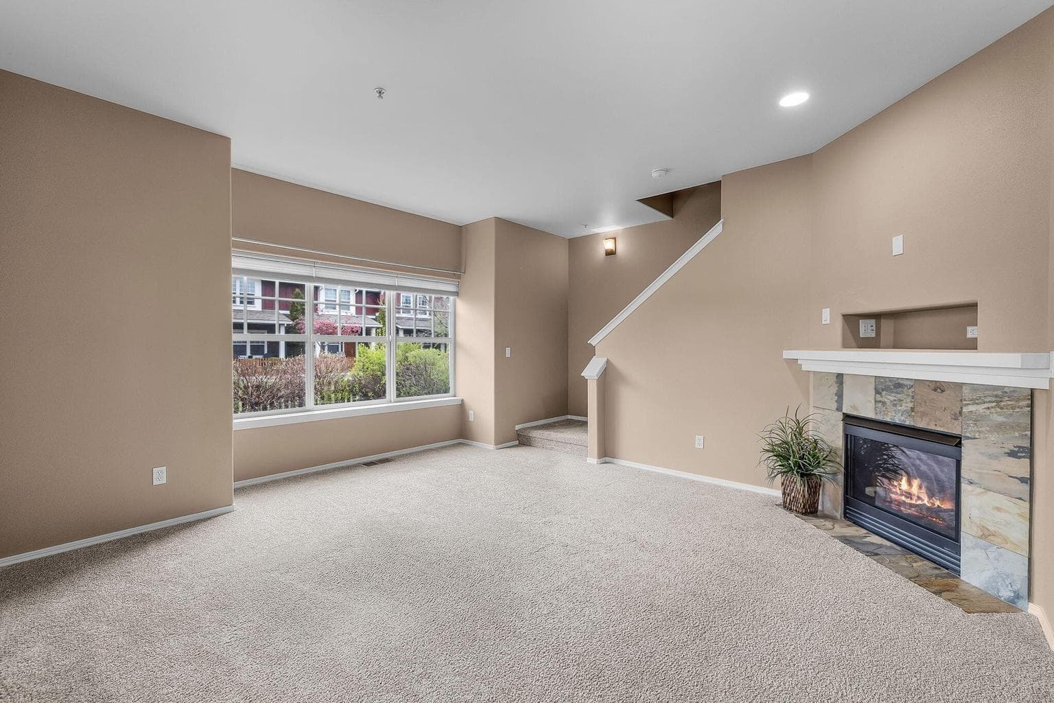 Living Room with gas fireplace