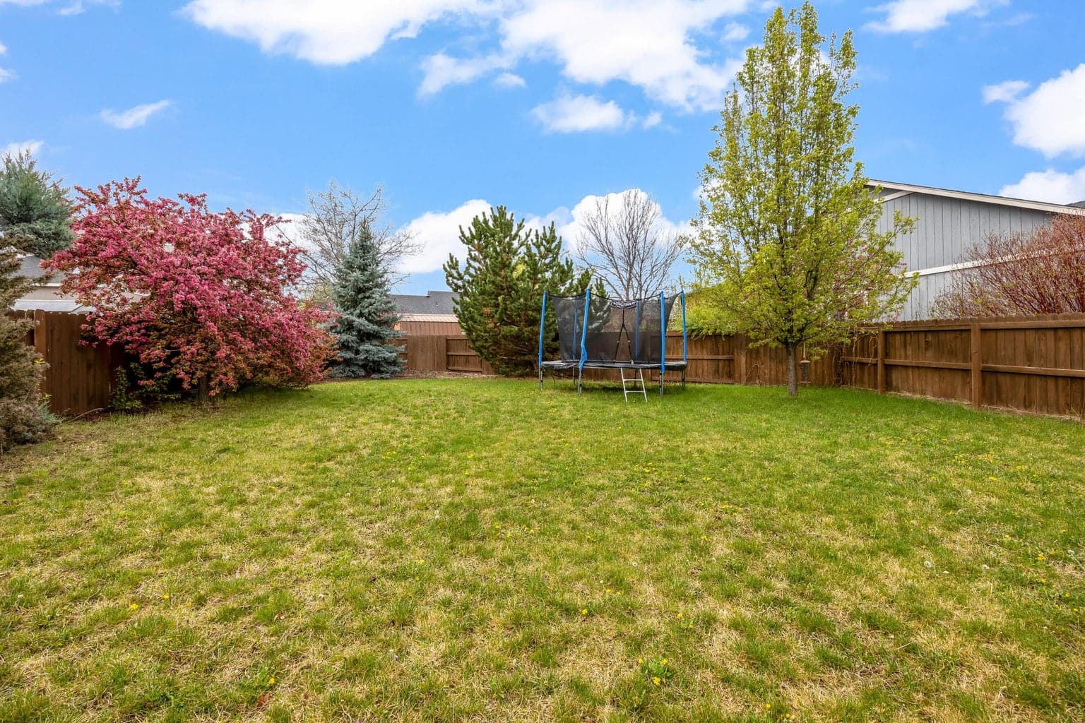 Photo of 411 NE Petal Court 30 of 39