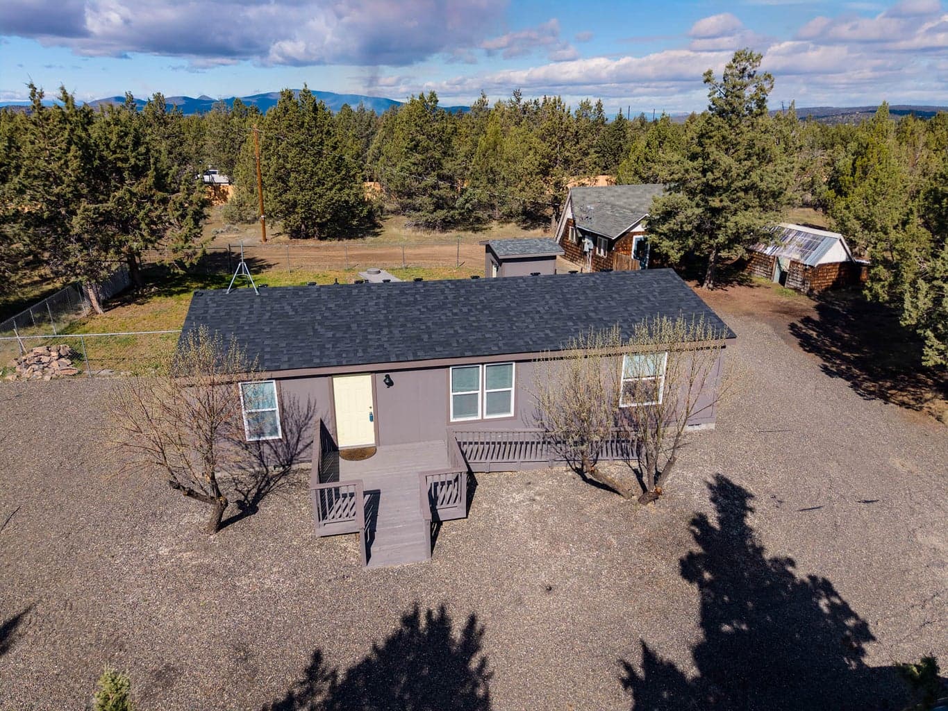 Photo of 3491 Umatilla 2 of 35