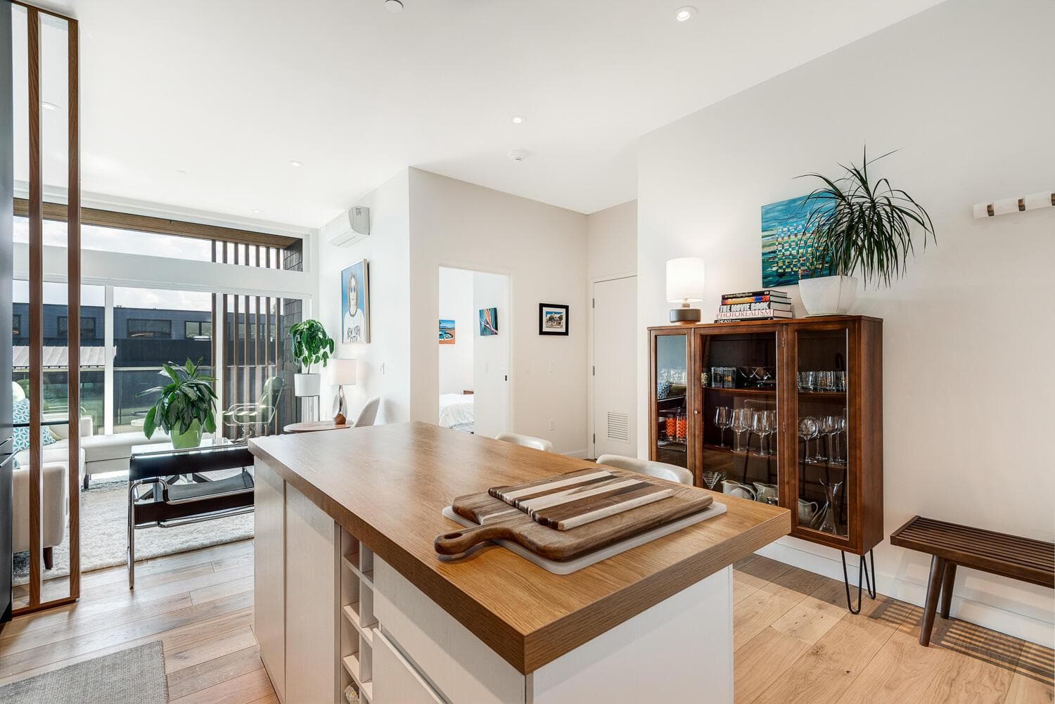Photo of 2745 Ordway 3 of 16