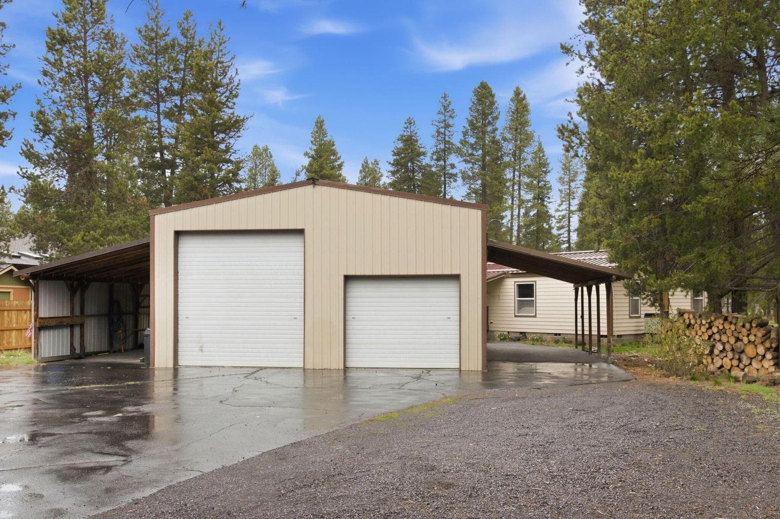 Photo of 52935 Meadow Lane 23 of 27