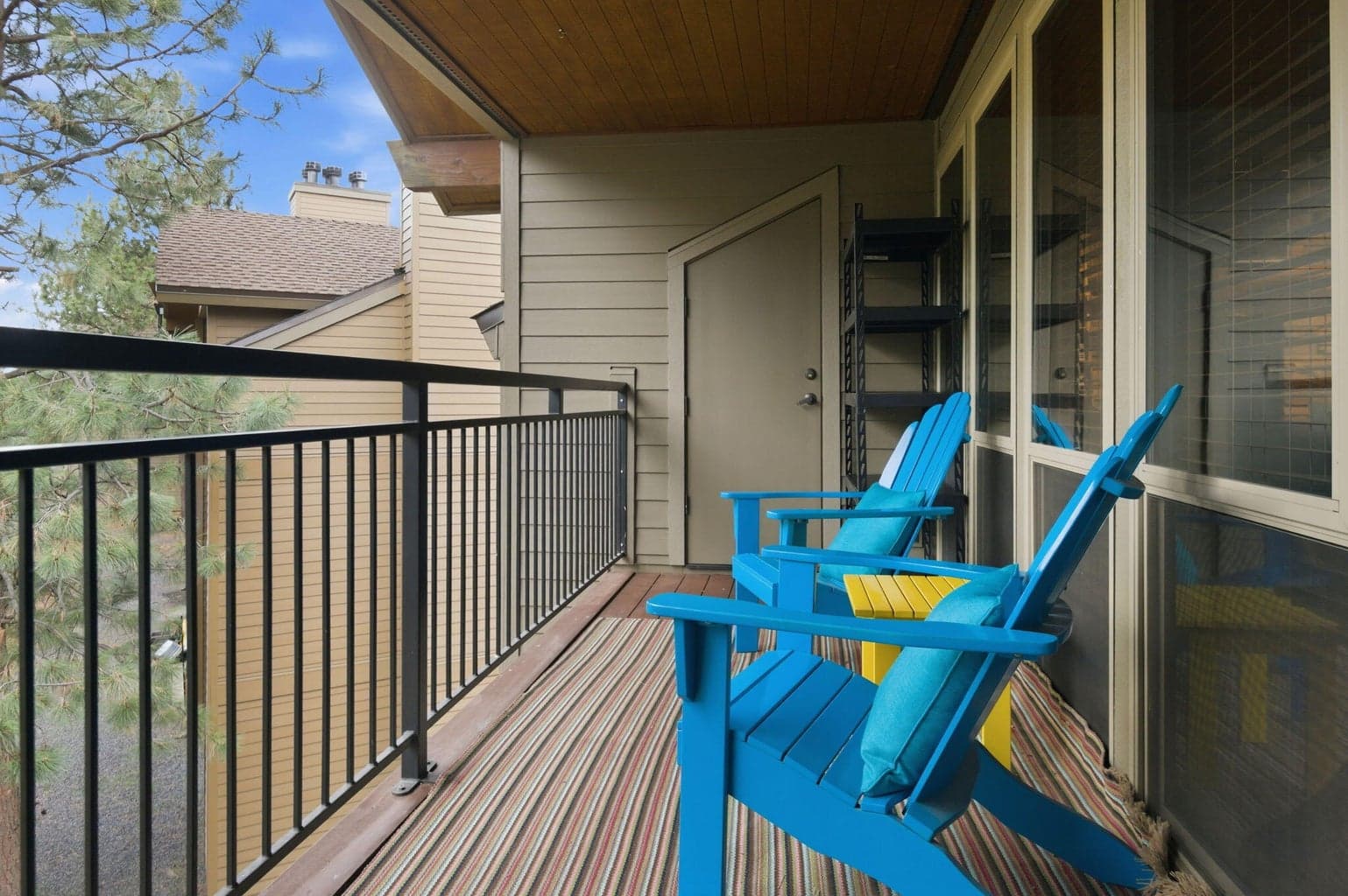 Photo of 18575 SW Century Drive 23 of 31