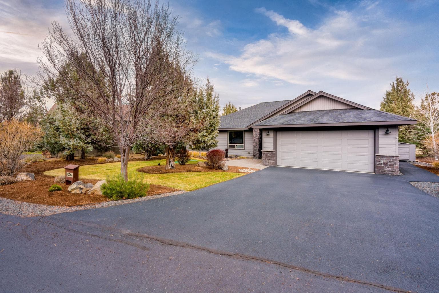 Photo of 10064 Juniper Glen 4 of 74
