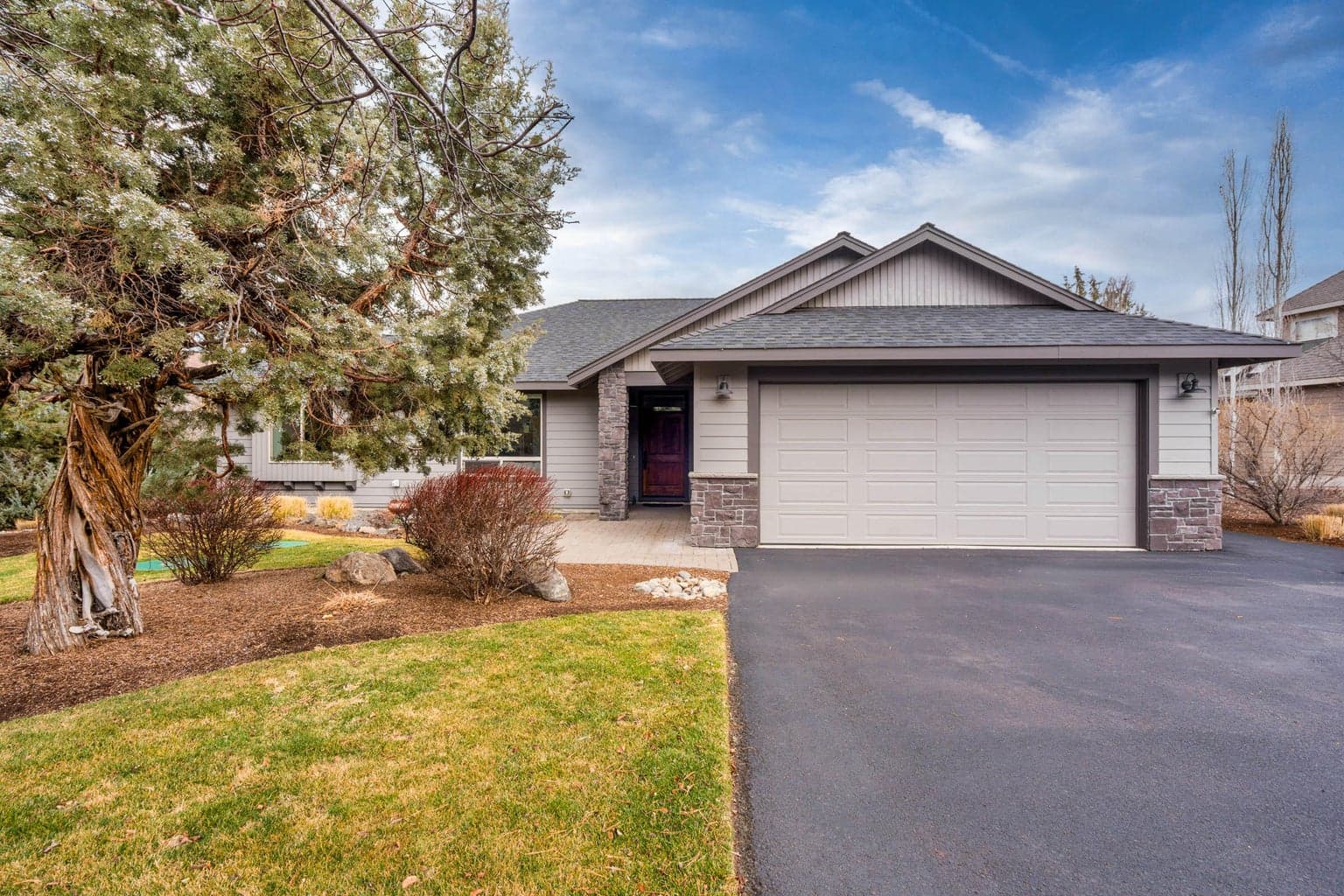 Photo of 10064 Juniper Glen 3 of 74