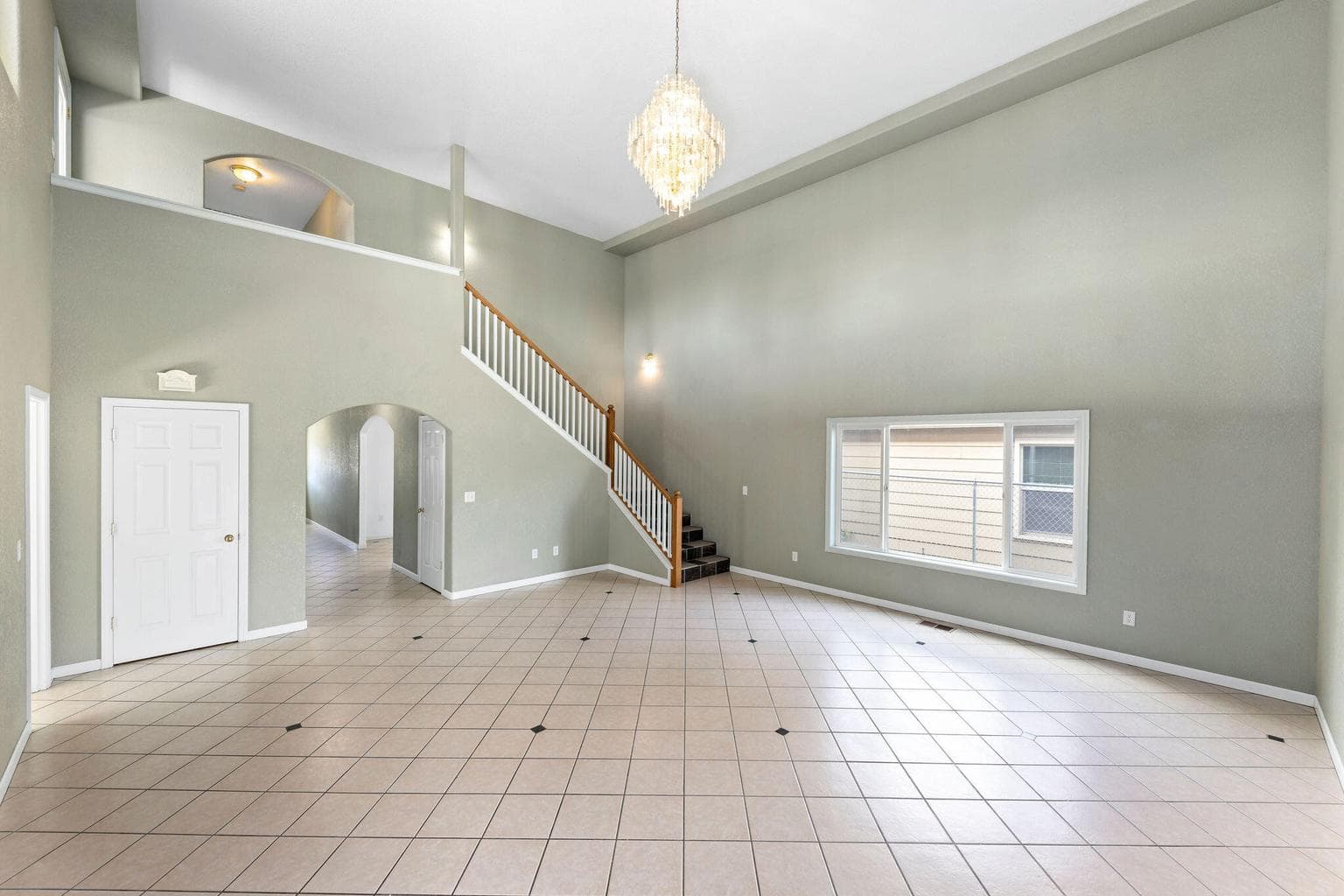 Photo of 842 14th 5 of 73