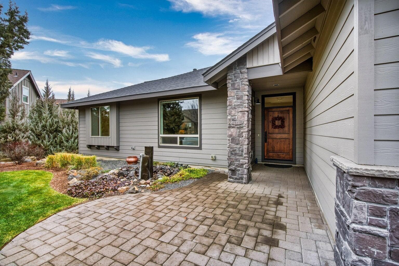 Photo of 10064 Juniper Glen 2 of 74