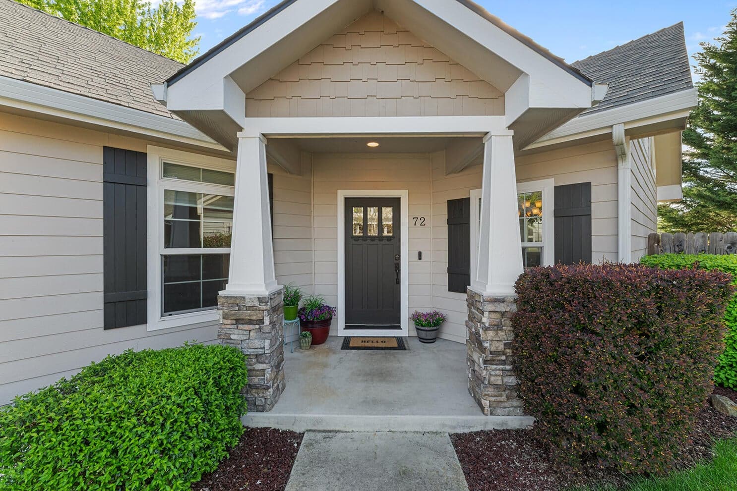 Photo of 72 Pineridge 2 of 34