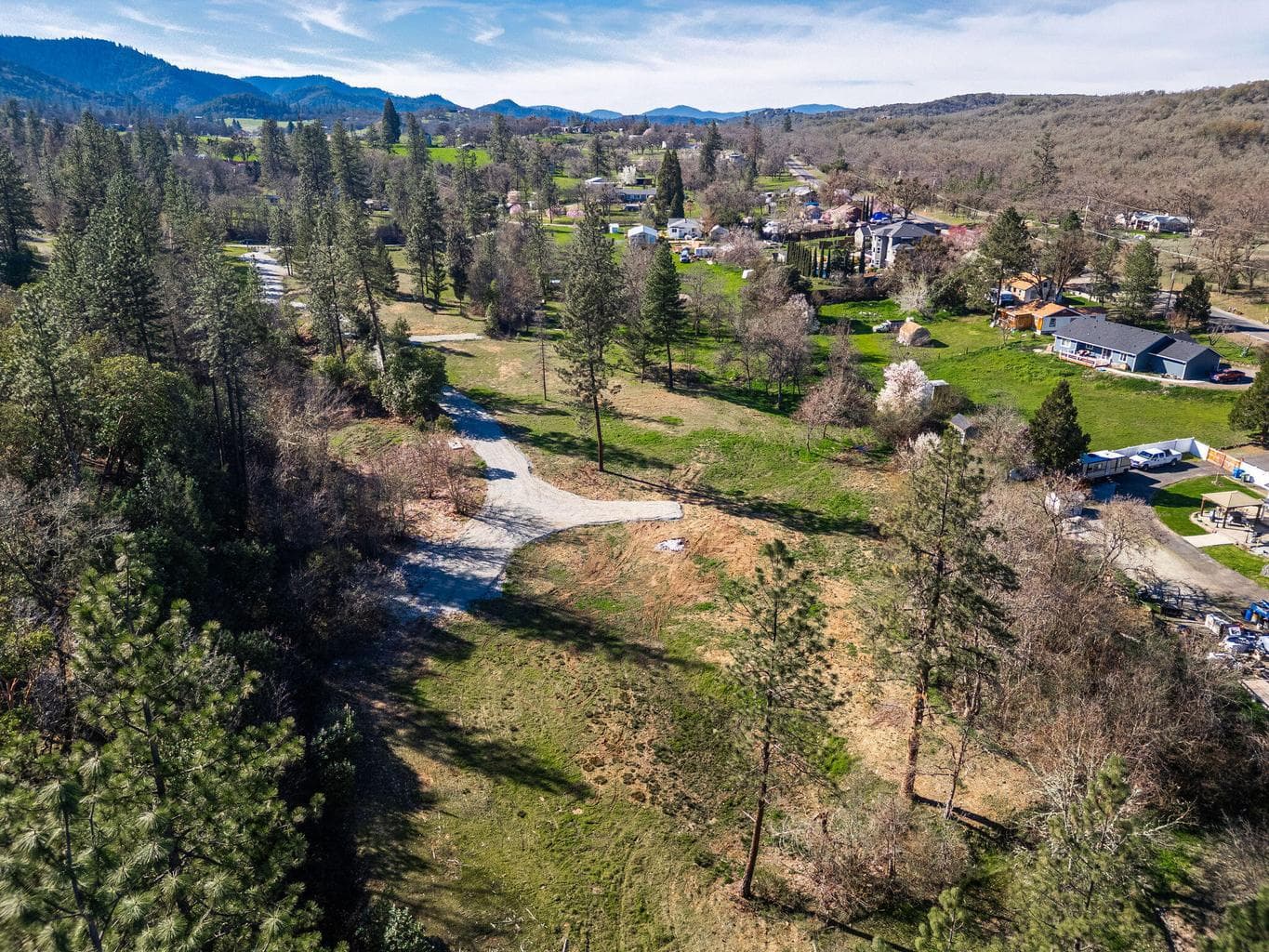 5009 Lane Creek
