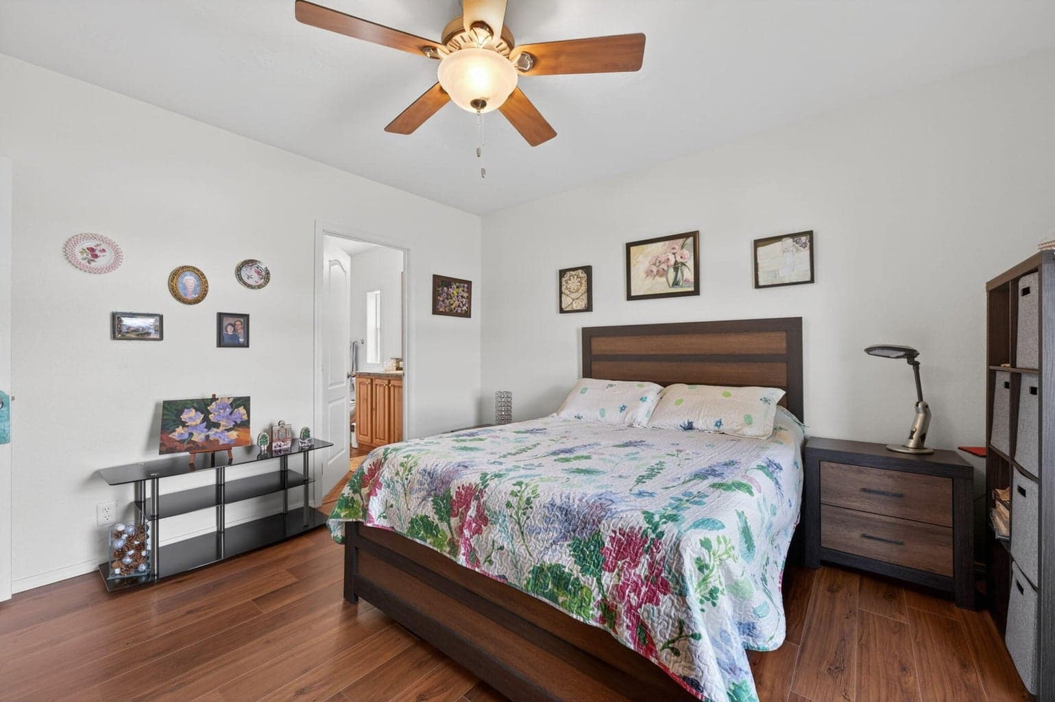 Photo of 2640 SW Evening Primrose Drive 16 of 29