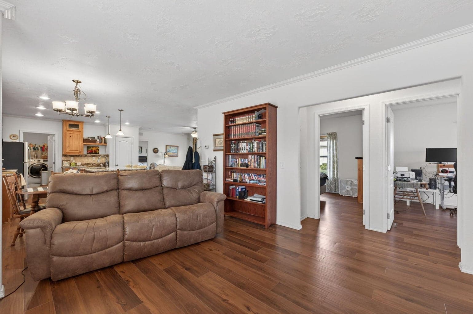 Photo of 2640 SW Evening Primrose Drive 20 of 29