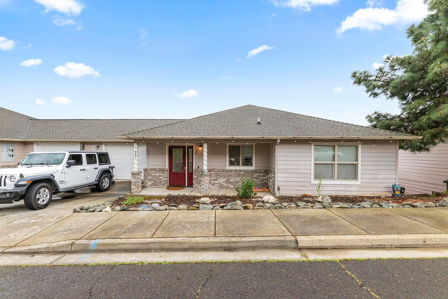 457 Elm