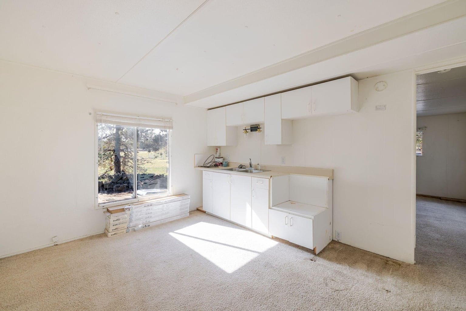 Photo of 20970 Hicrest Place 14 of 42