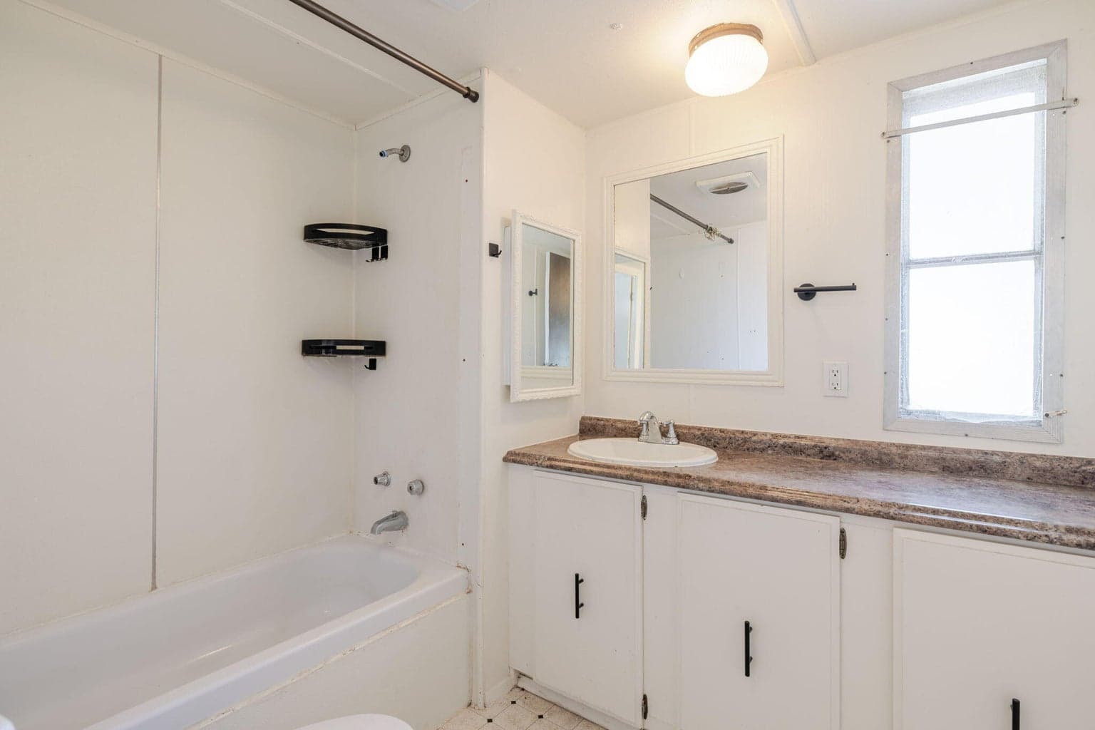 Photo of 20970 Hicrest Place 22 of 42