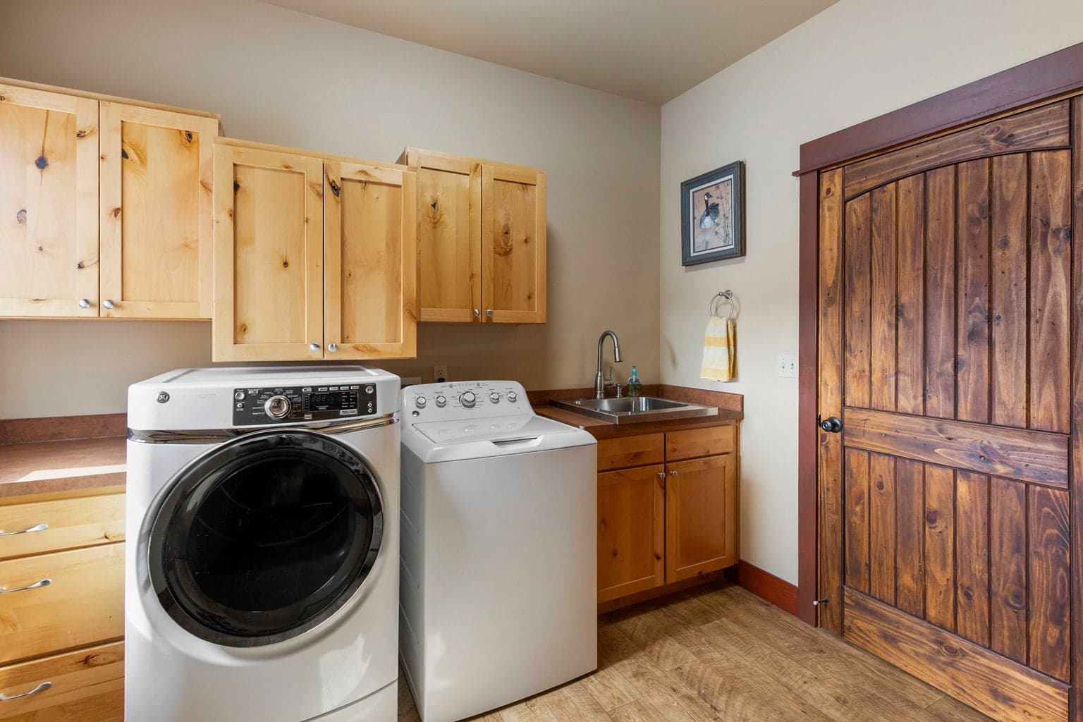Photo of 2305 NE Wilcox Avenue 41 of 70
