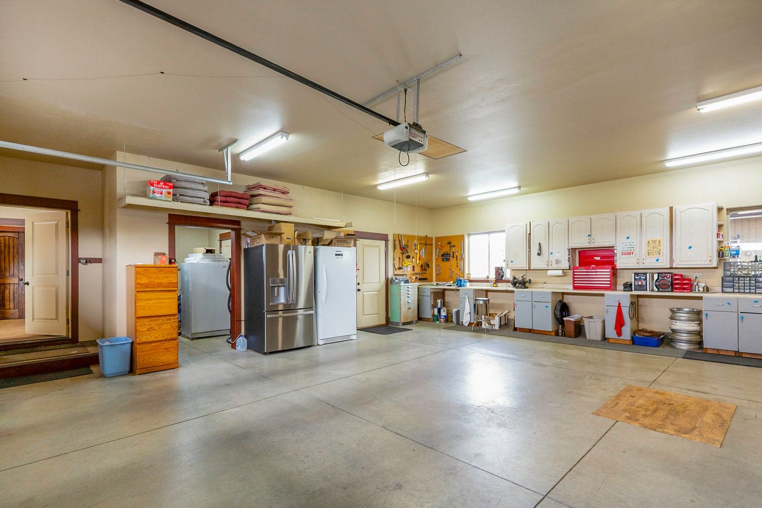 Photo of 2305 NE Wilcox Avenue 46 of 70