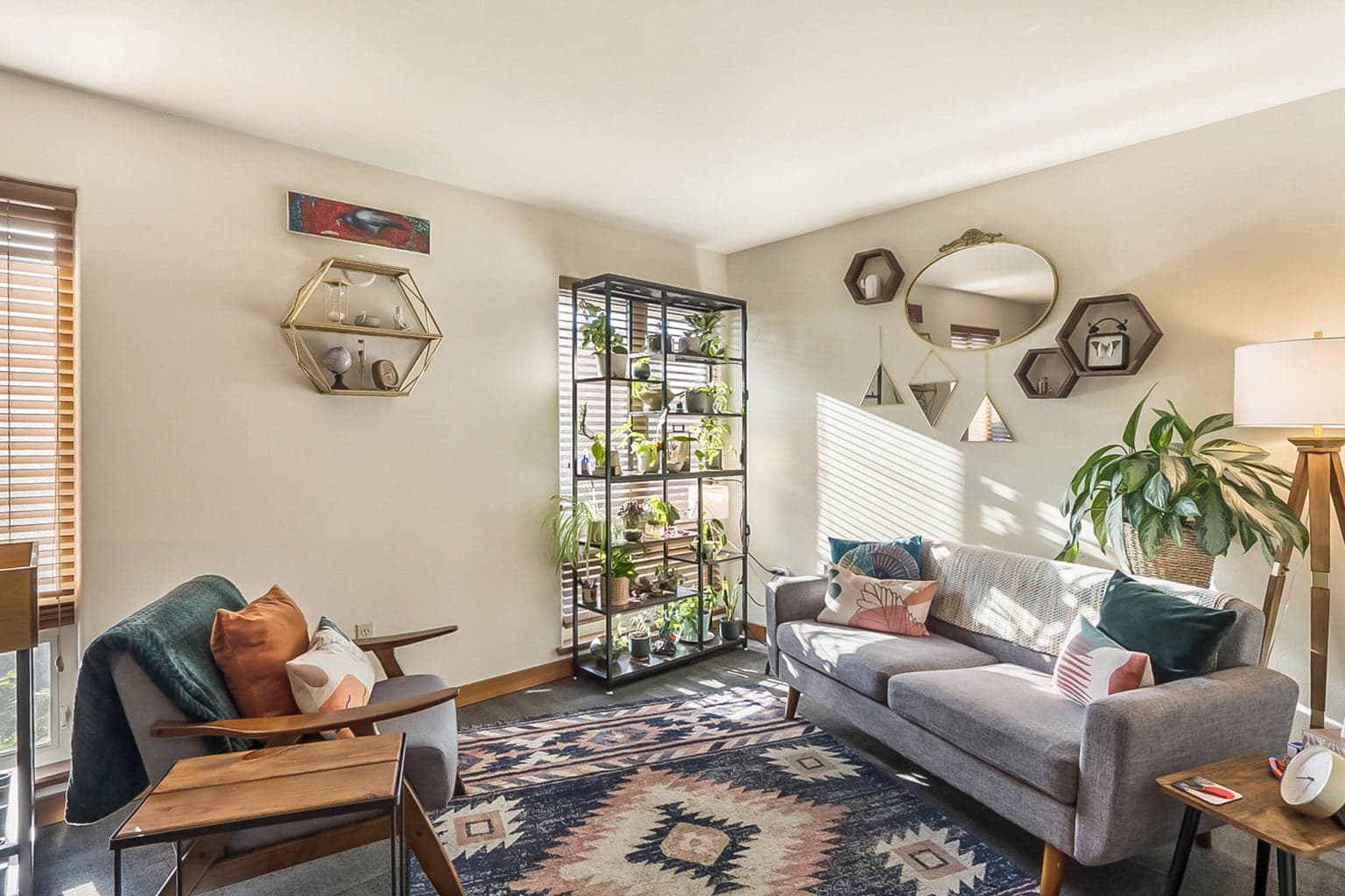 Photo of 336 NE Norton Avenue 13 of 25
