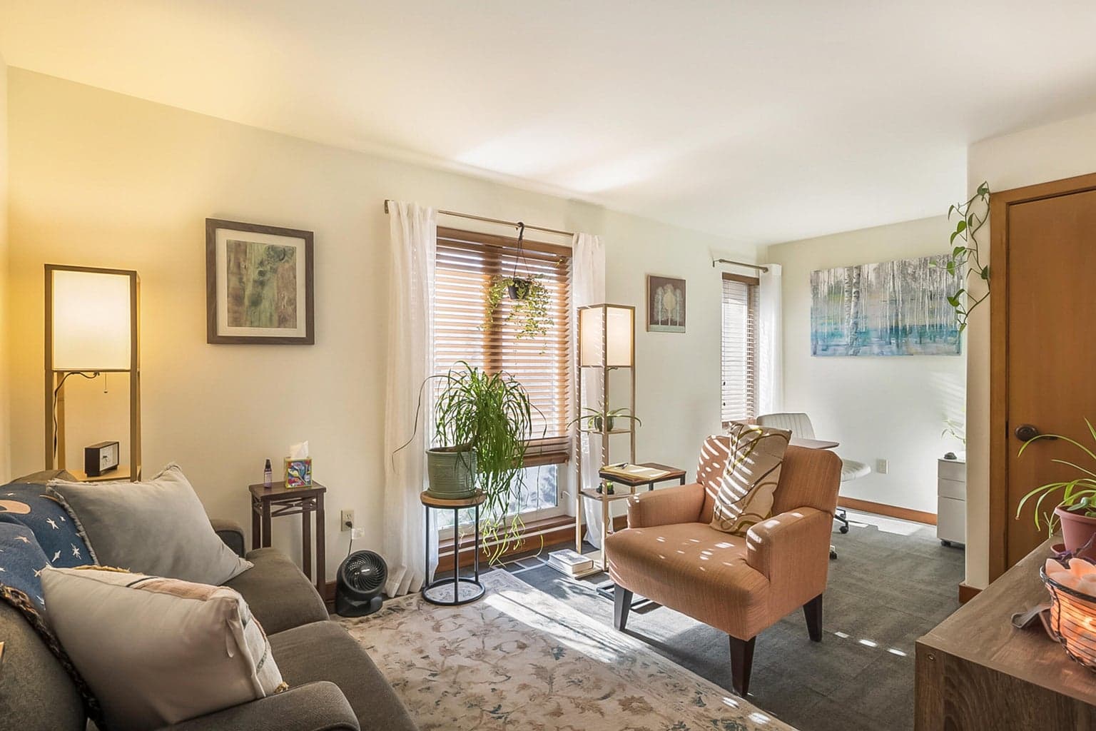 Photo of 336 NE Norton Avenue 17 of 25