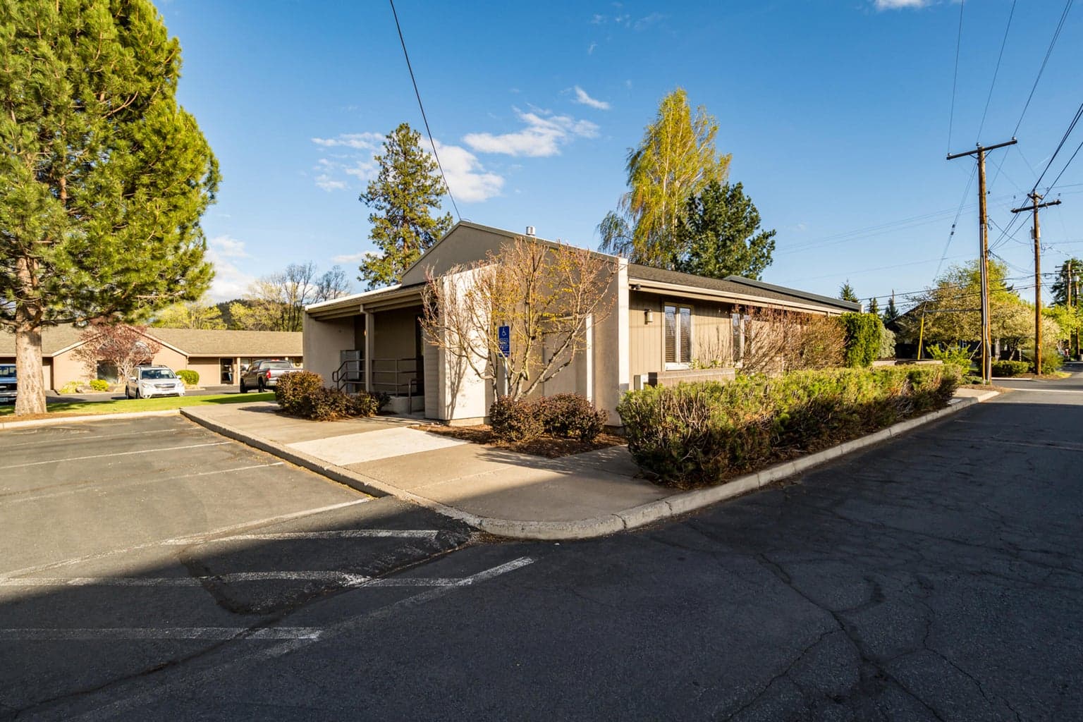 Photo of 336 Norton 2 of 25