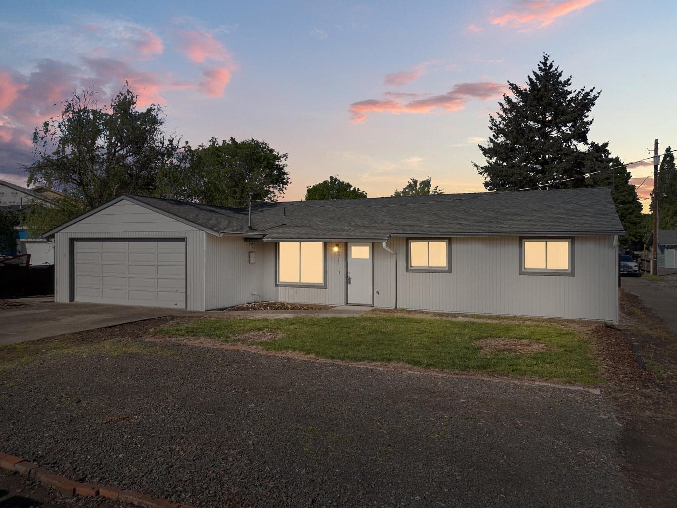 2711 Elliott