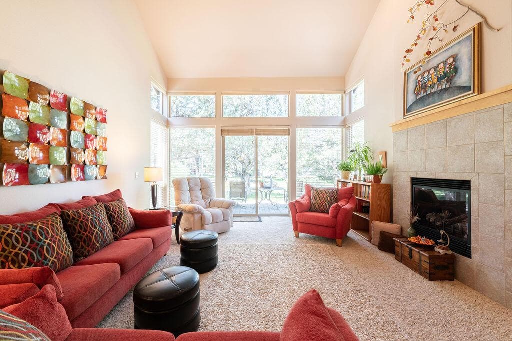 Photo of 1274 Highland View 5 of 52