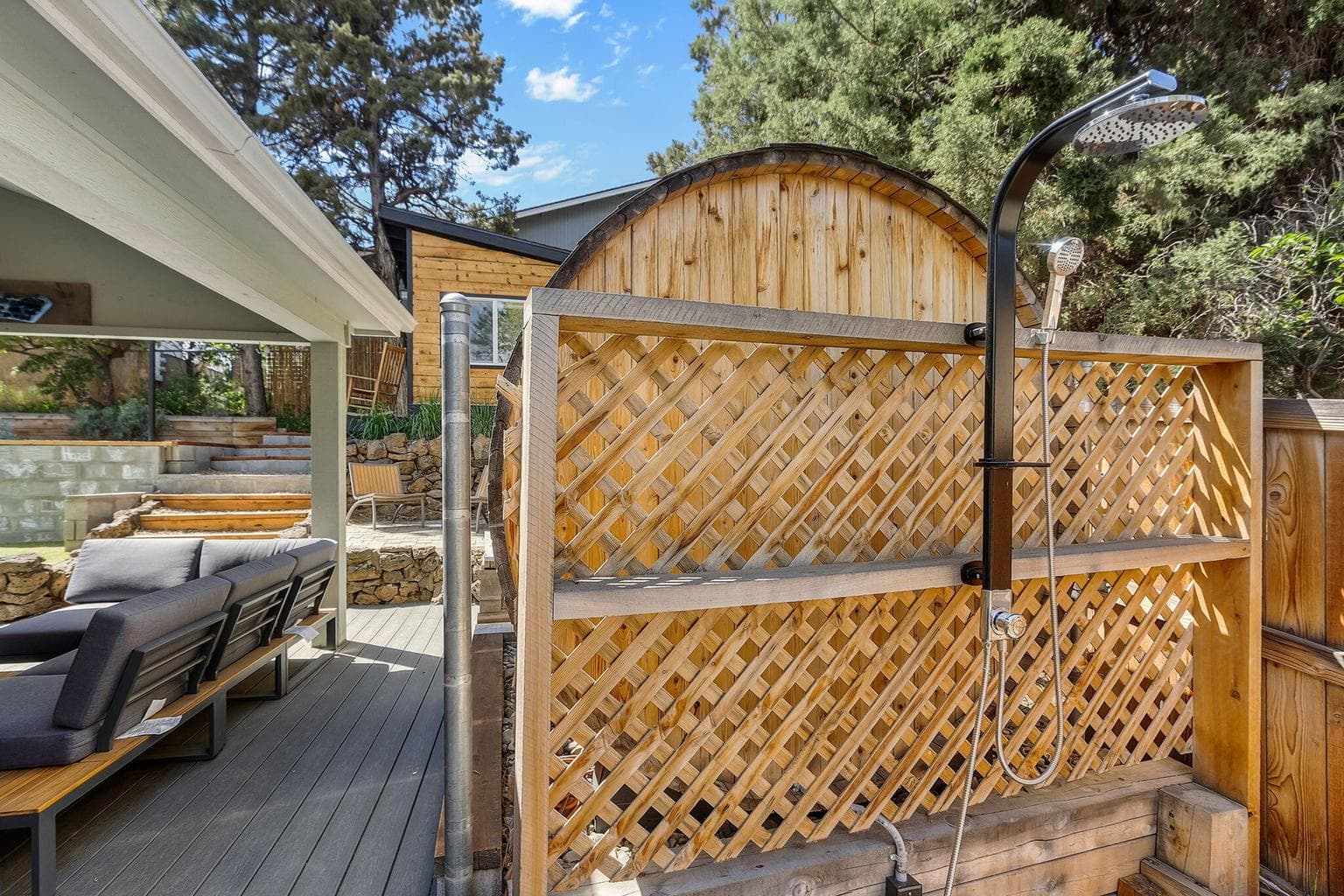 Photo of 2807 NE Lotno Drive 29 of 36