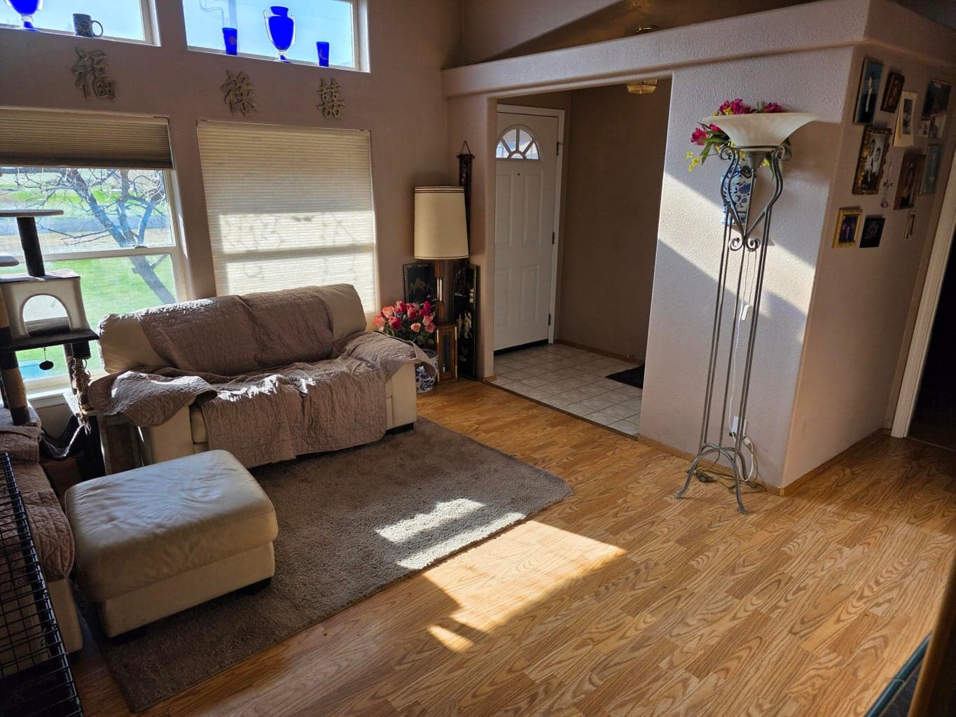 Photo of 330 Baker 4 of 34