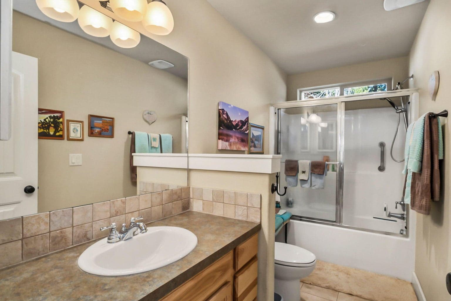 Photo of 17048 Norwalk Road 18 of 36