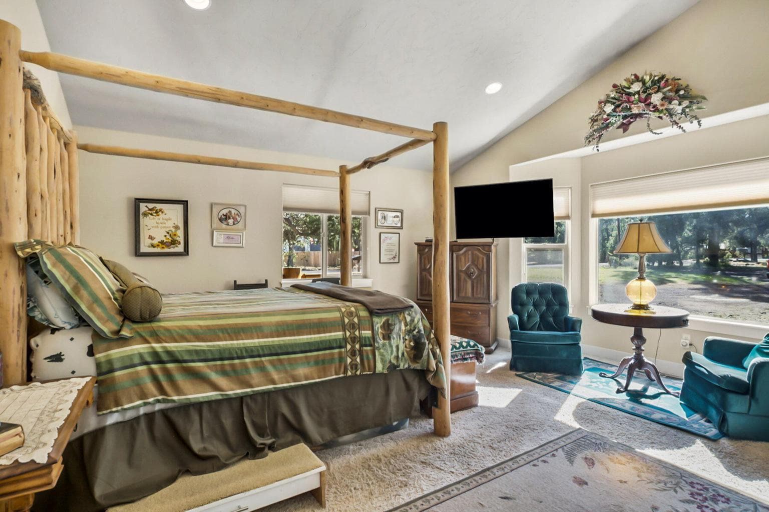 Photo of 17048 Norwalk Road 13 of 36