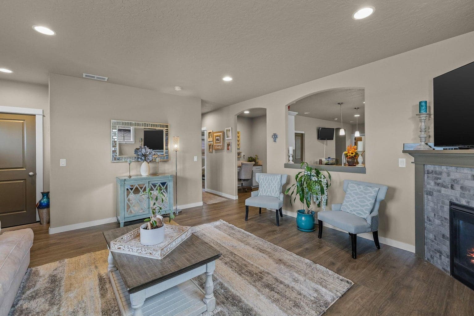 Photo of 3754 SW Metolius Avenue 8 of 29