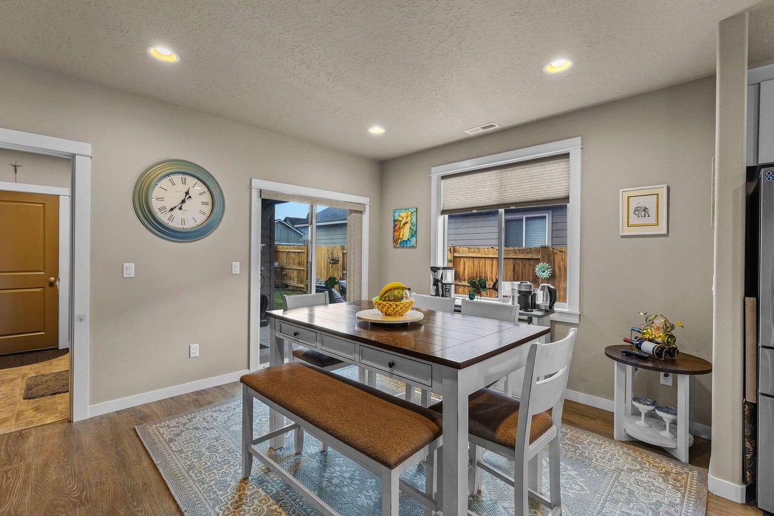 Photo of 3754 SW Metolius Avenue 11 of 29