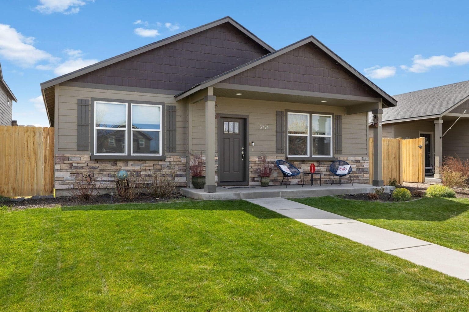 Photo of 3754 Metolius 2 of 29