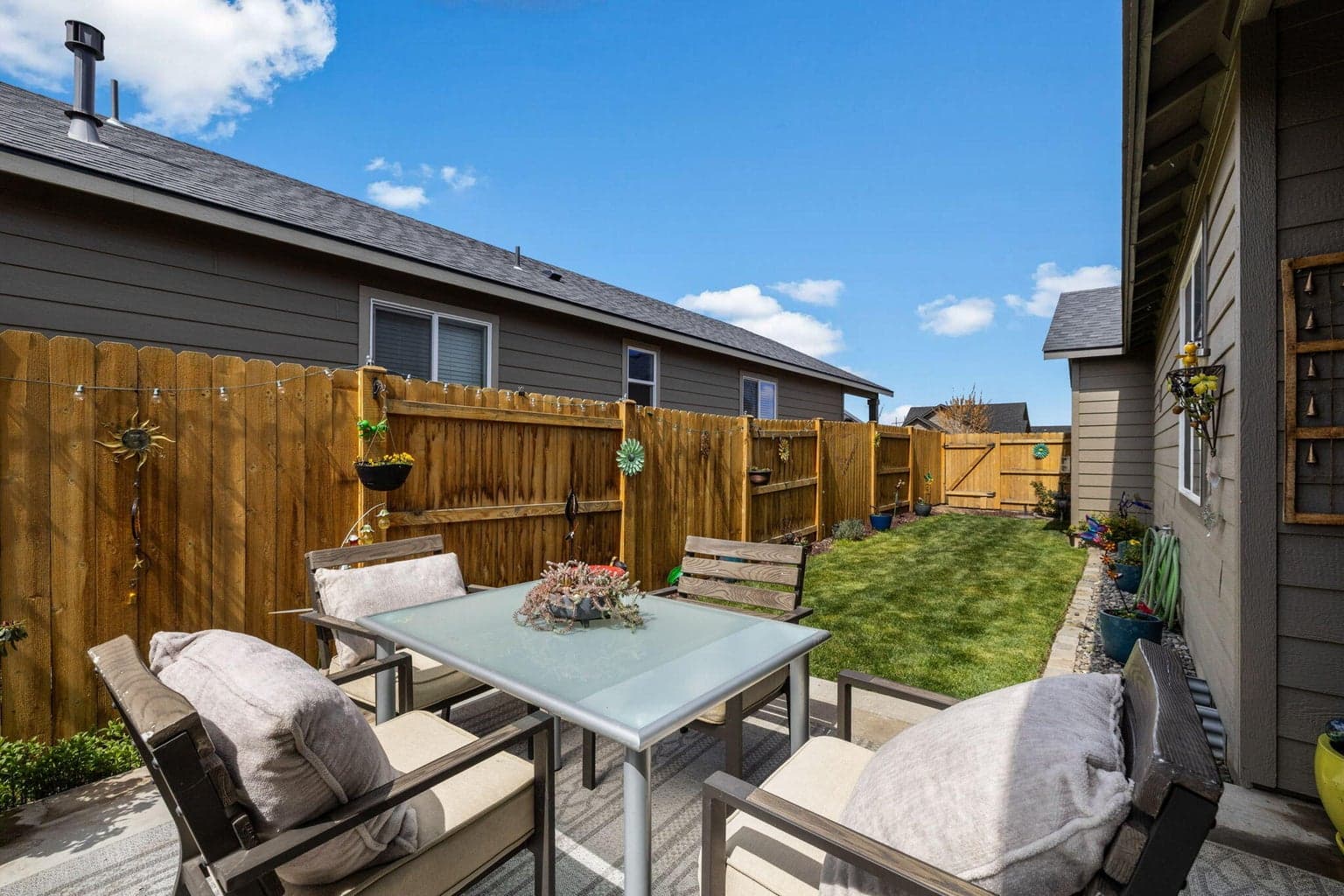 Photo of 3754 SW Metolius Avenue 24 of 29