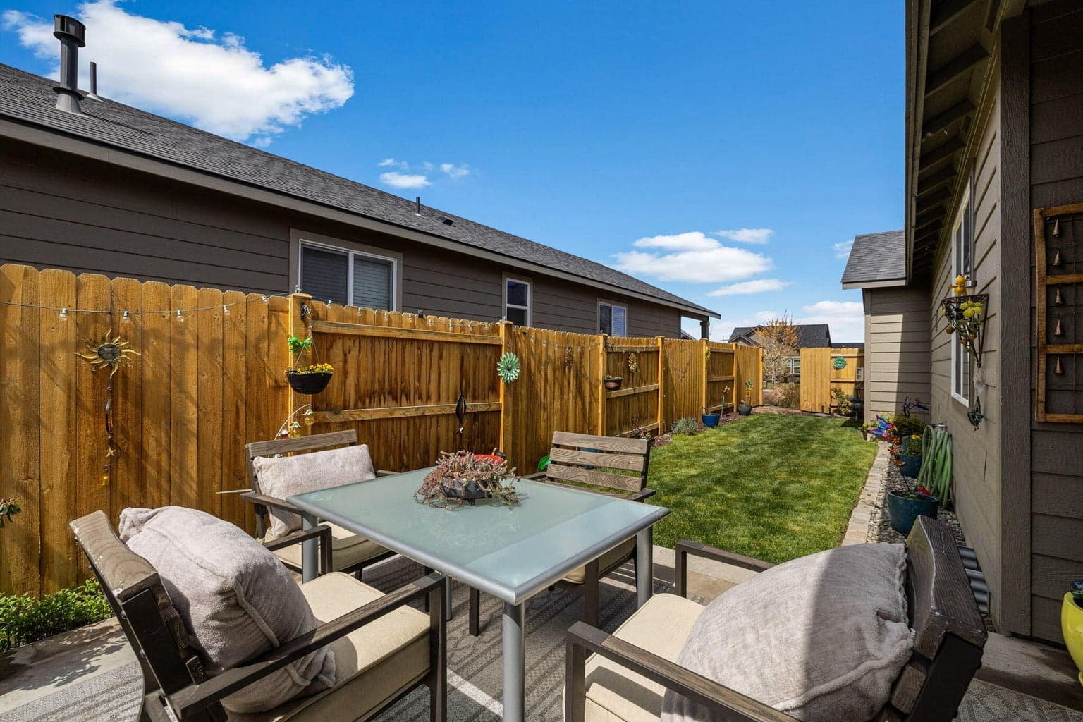 Photo of 3754 SW Metolius Avenue 23 of 29
