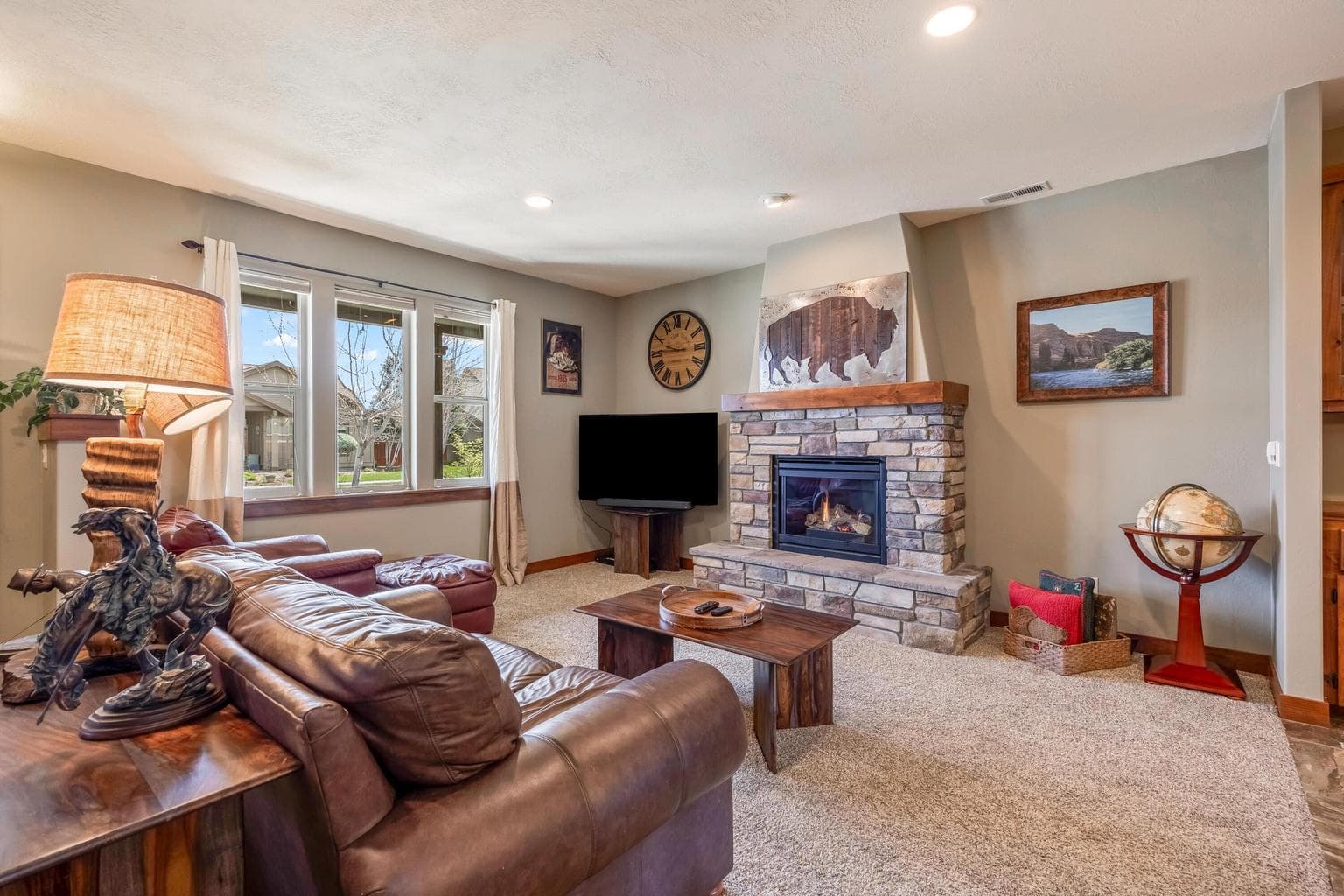 Photo of 1455 NE Hudspeth Road 6 of 40