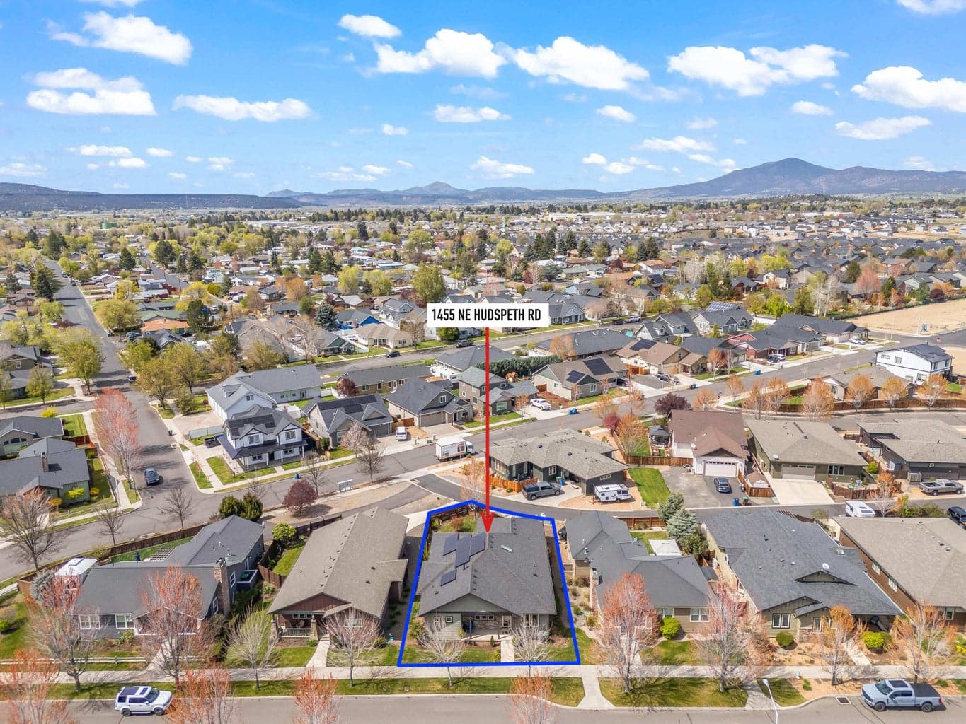 Photo of 1455 NE Hudspeth Road 37 of 40