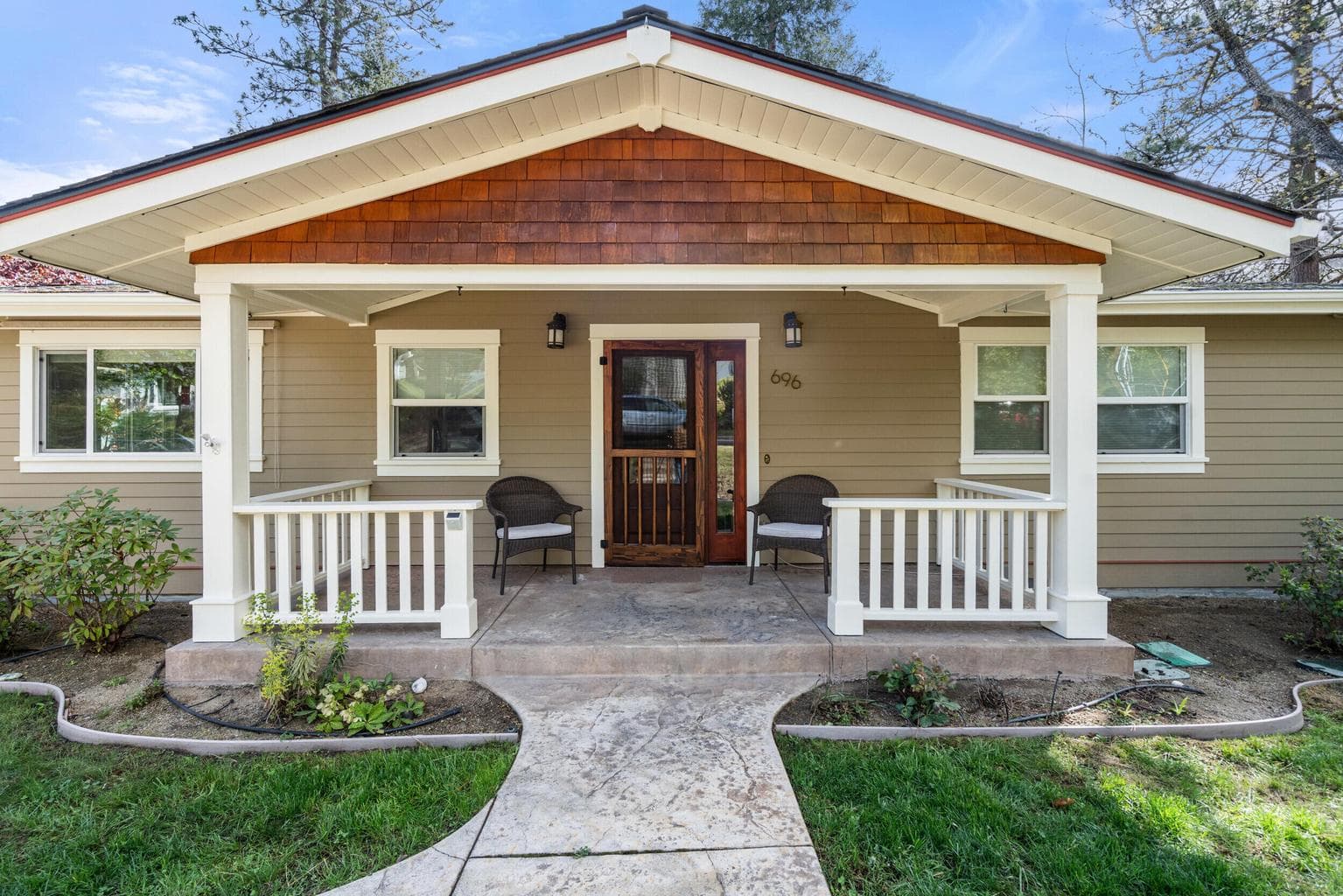 Front porch 696 Liberty Street