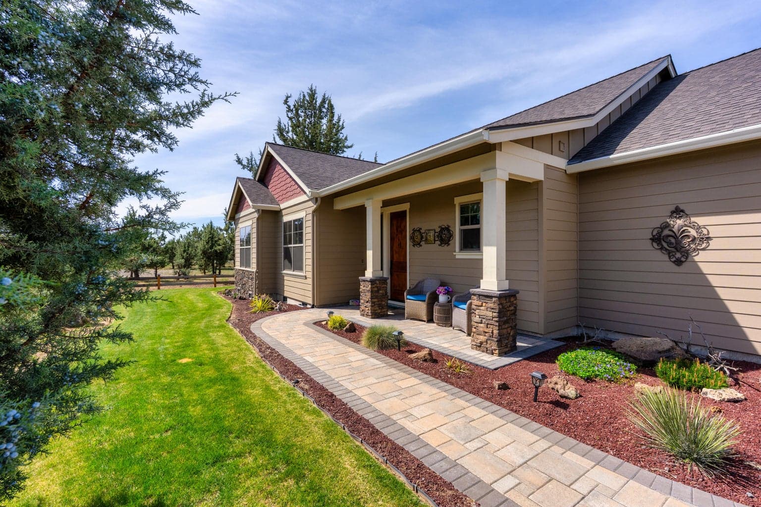 in ground sprinklers easily manage the lawn