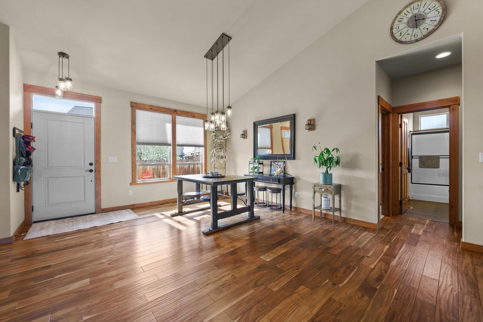 Photo of 220 28th 3 of 30