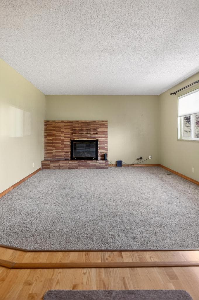 Photo of 3805 Mazama 4 of 28