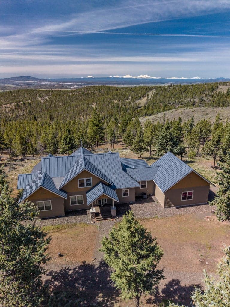 Photo of 7201 Johnson Creek 2 of 54