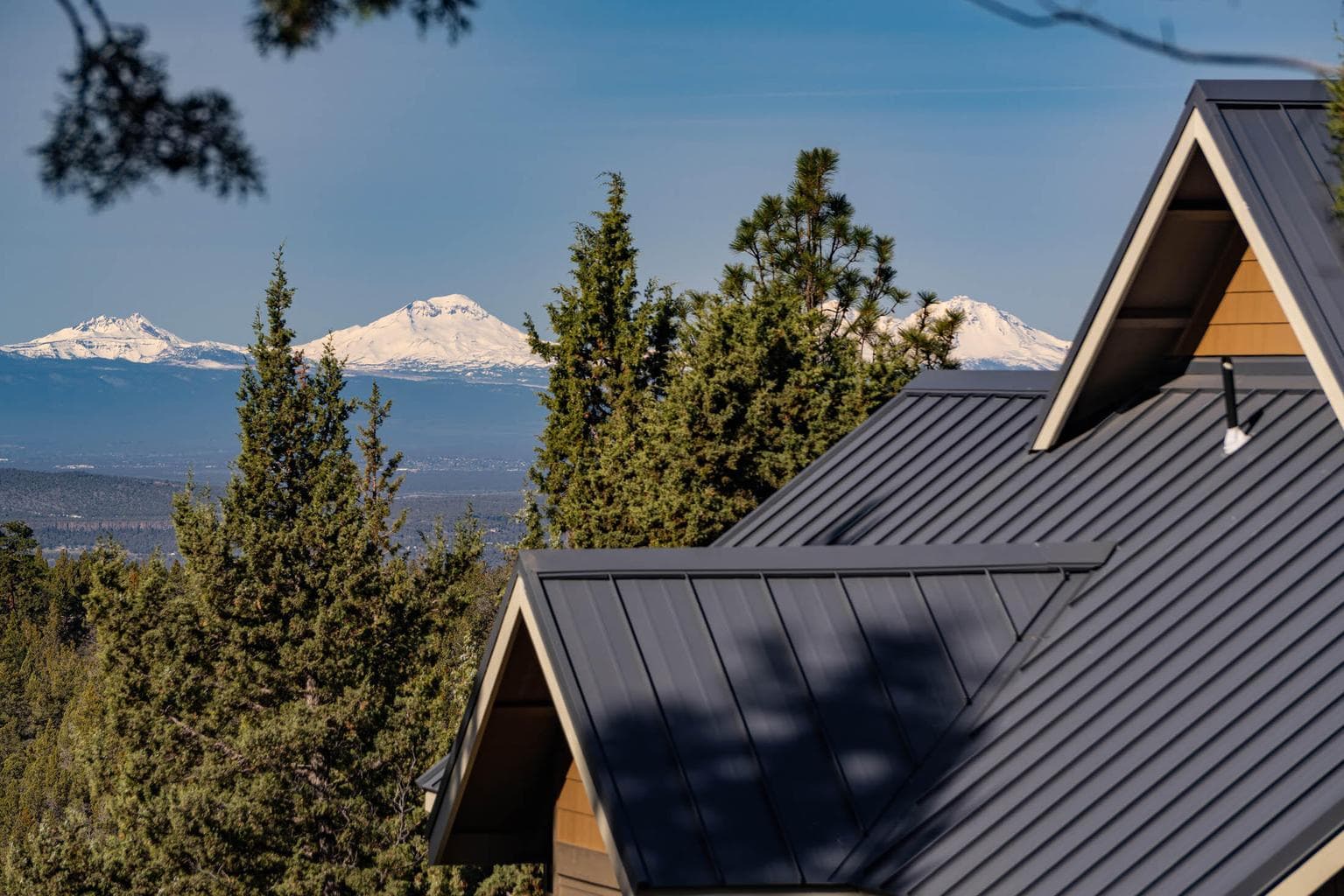 Photo of 7201 Johnson Creek 4 of 54