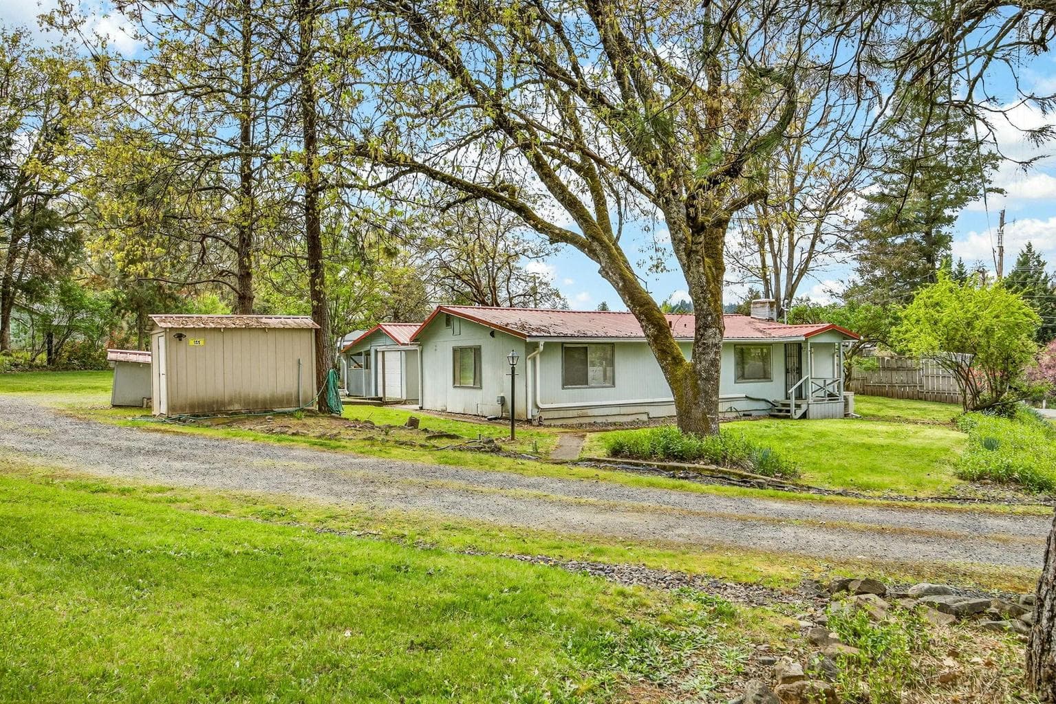 Photo of 135 Frankham 2 of 36