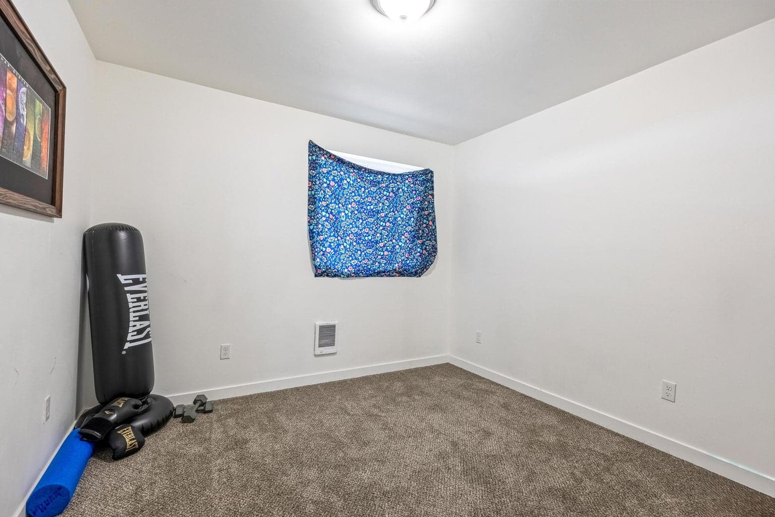 Photo of 745 SW Madison Street 13 of 25
