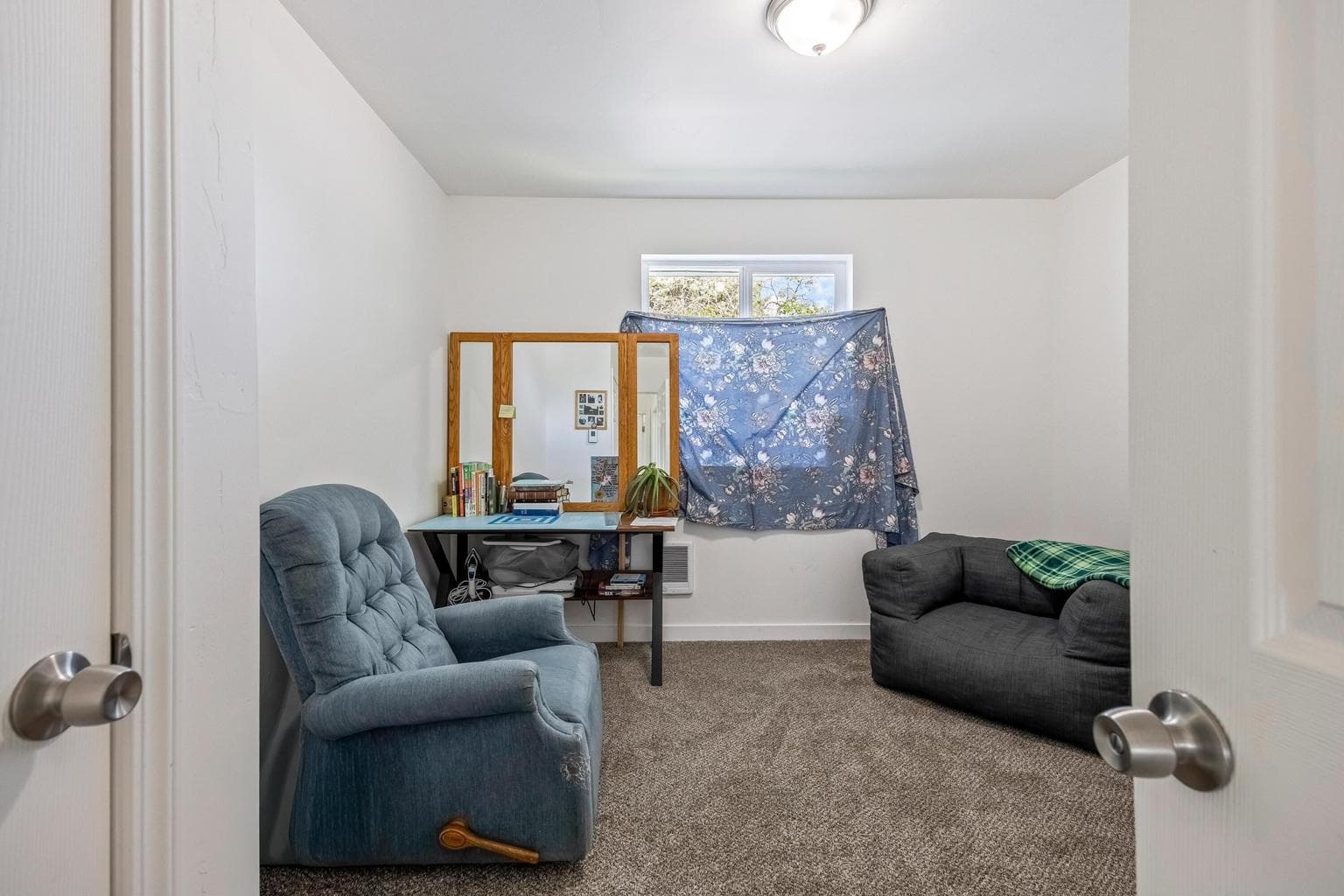 Photo of 745 SW Madison Street 19 of 25