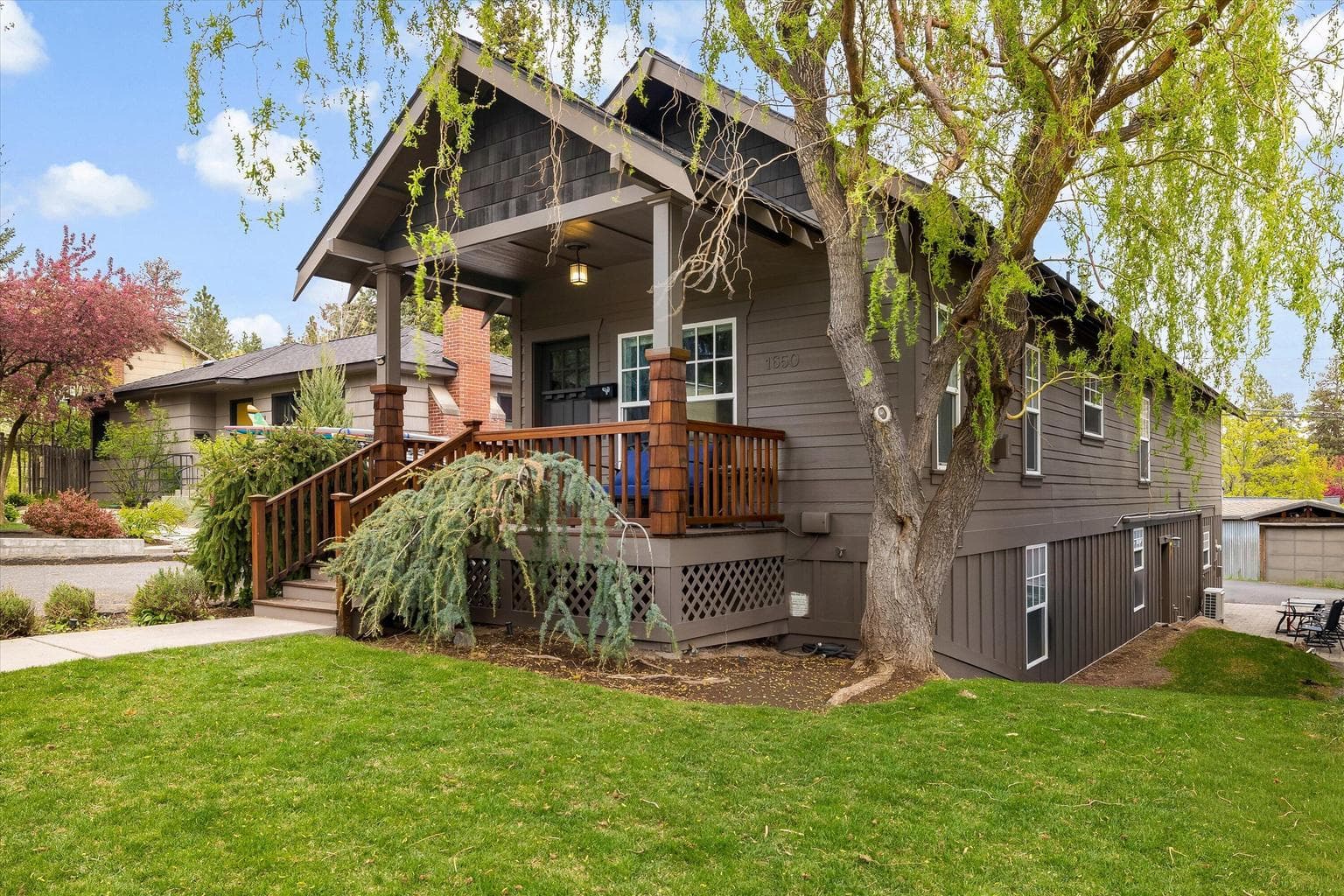 Photo of 1650 5th 2 of 22
