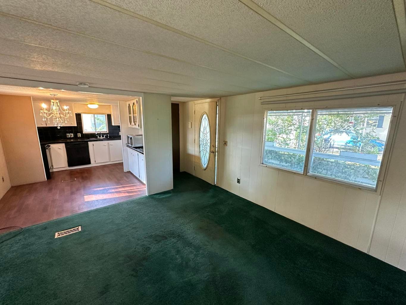 Photo of 2600 Stearns 4 of 20